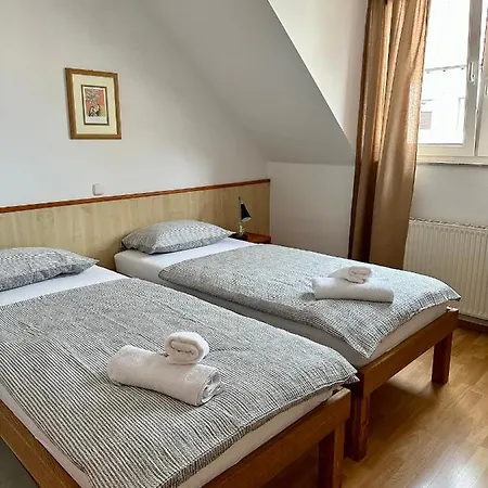 فندق مبيت وإفطار Karla's House